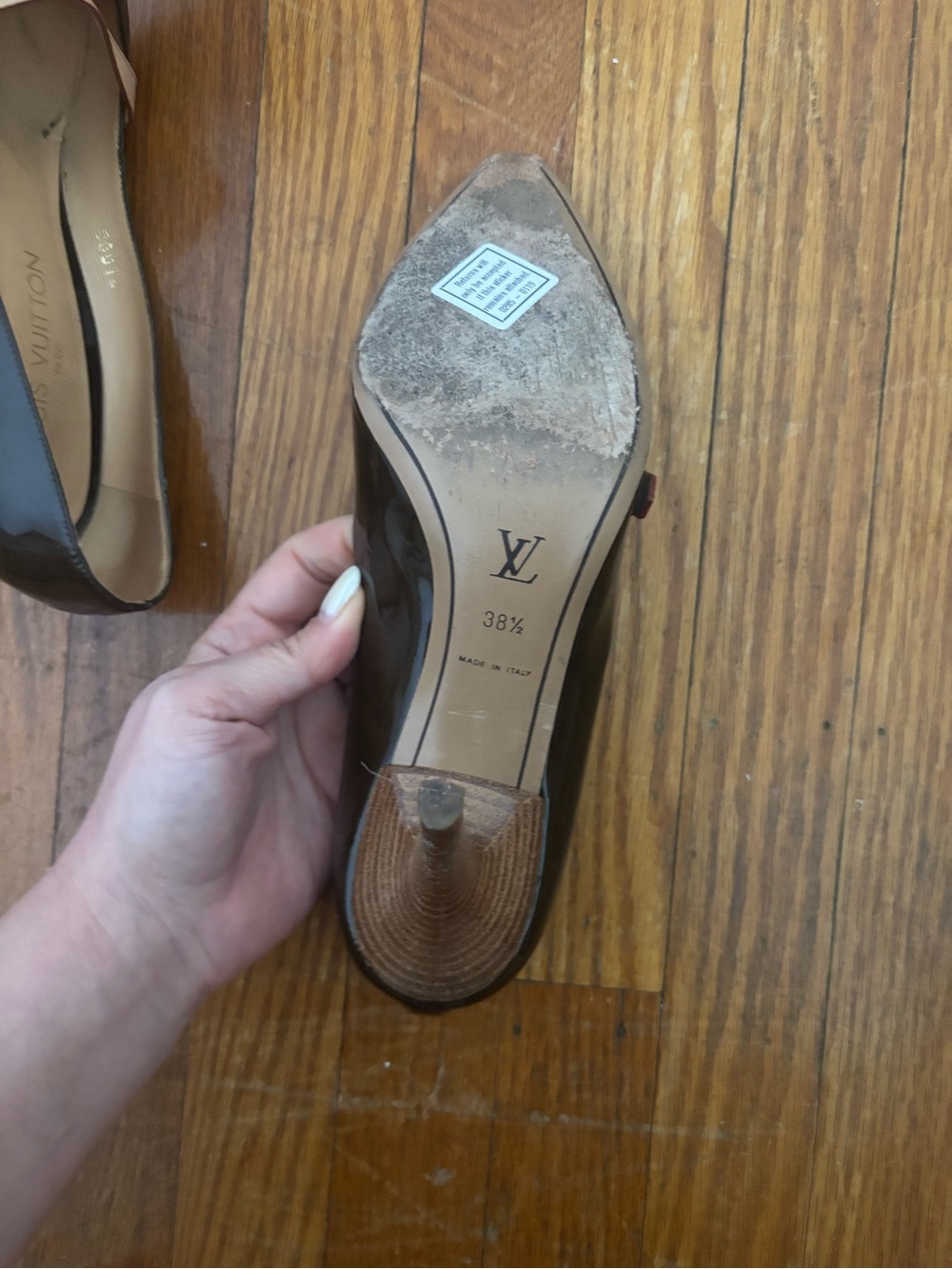 Louis Vuitton Black Patent Pointed Toe Pumps with Nude Accent Strap - Picture 2 of 4